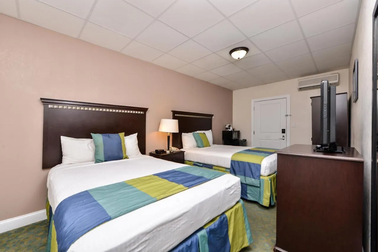 19 Atlantic Hotel Virginia Beach